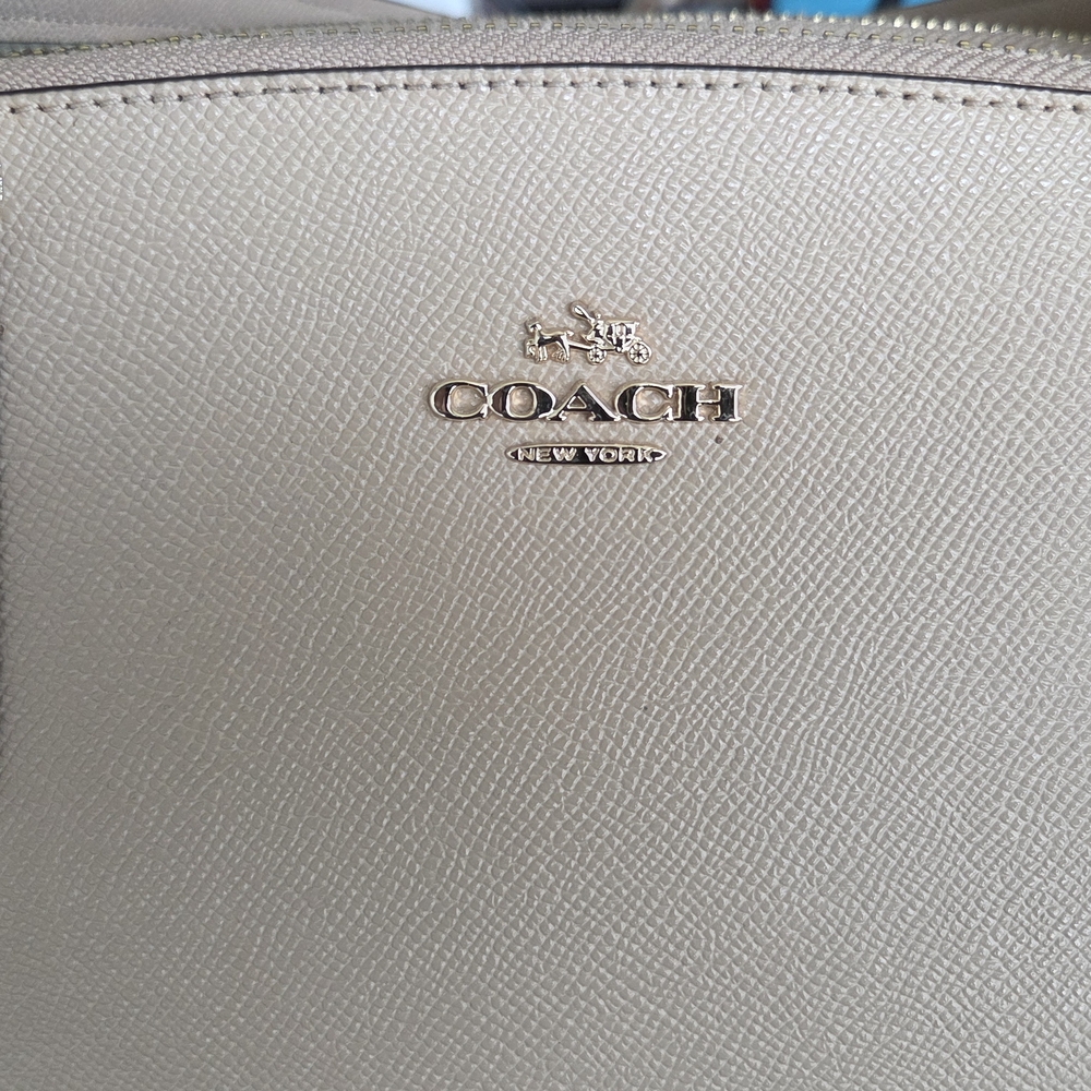 Coach Tan Savannah Carryall Bag - Picture 6 of 13